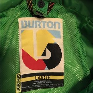 Men’s Burton snowboarding jacket